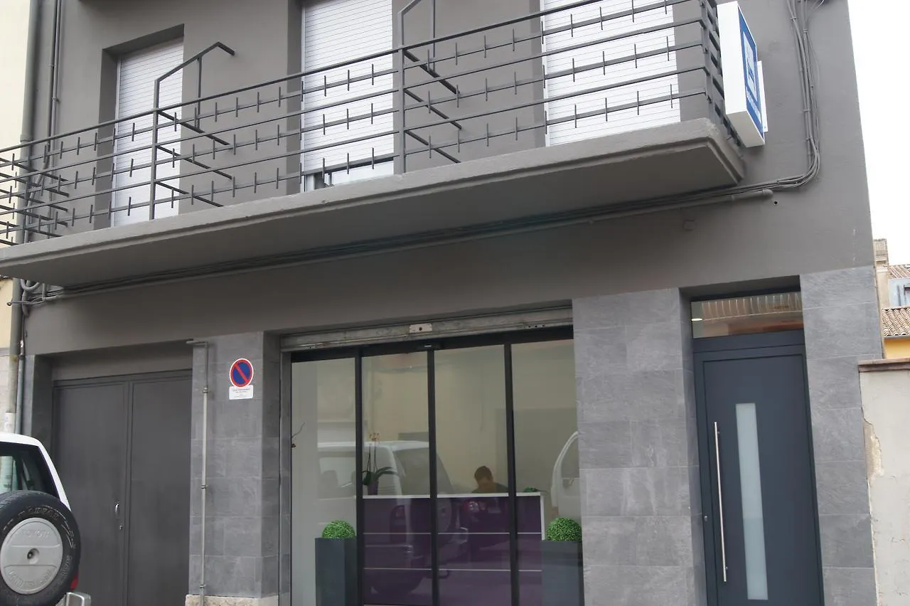 Bed&Breakfast 10 Girona Hotel